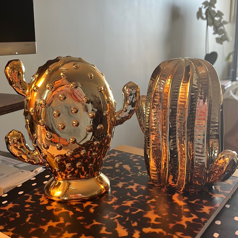 Gold cactus set - decor